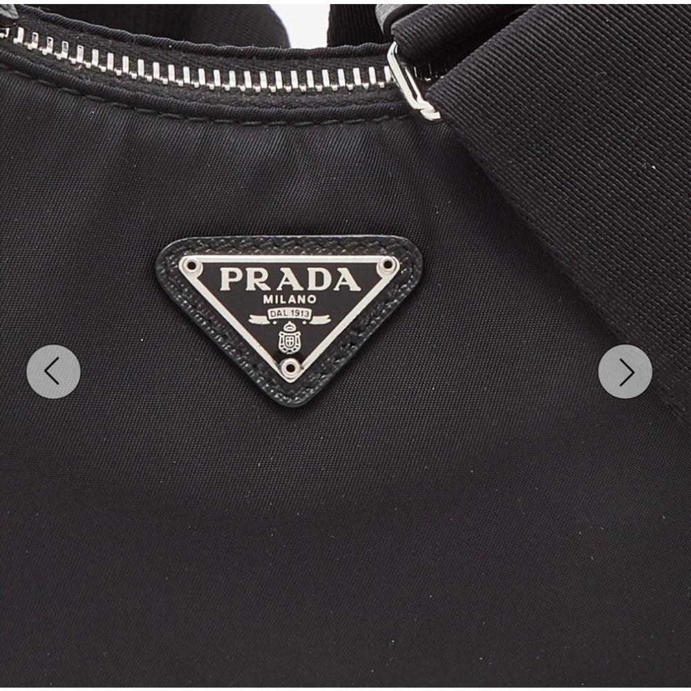 Authentic Prada Re-Edition 2005 Shoulder Bag 1bh2… - image 6